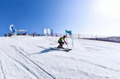 滑雪就到李宁乌金山国际滑雪场，承包你一整个冬天的快乐~